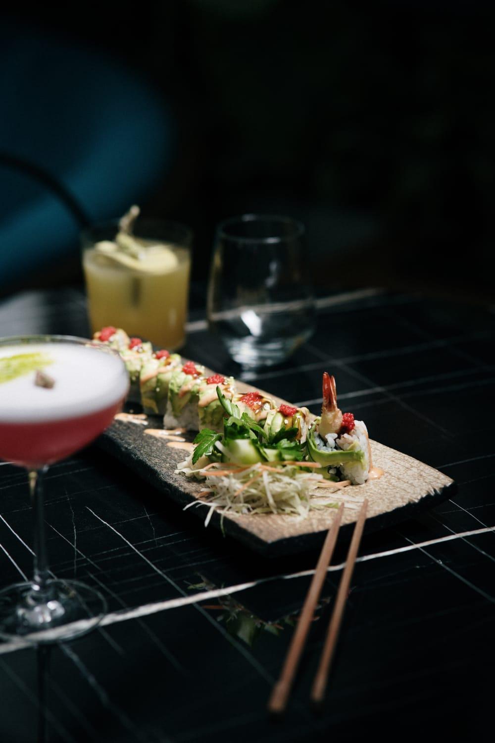 Xheko Imperial Luxury Hotel & Spa Tiranë Ngoại thất bức ảnh Sushi