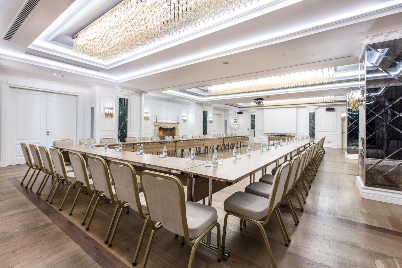 Xheko Imperial Luxury Hotel & Spa Tiranë Ngoại thất bức ảnh The meeting room